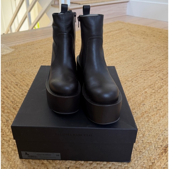 Revolve NWT Paloma Barcelo Brown wedge Platform great style comfortable boots❤️ - Picture 4 of 10